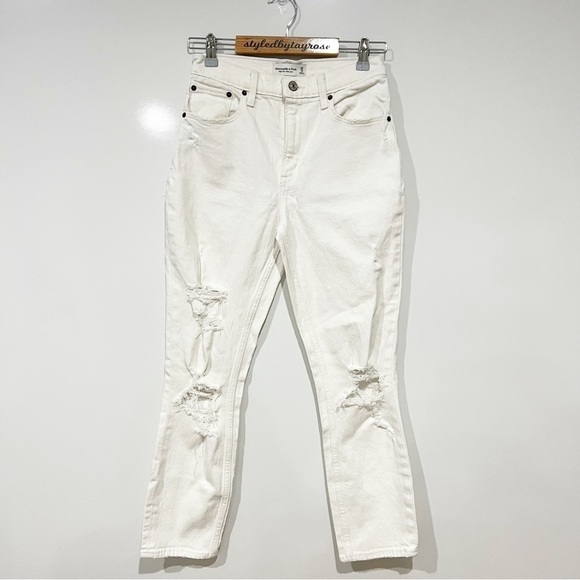 Abercrombie & Fitch High Rise Mom Jean - Picture 4 of 13
